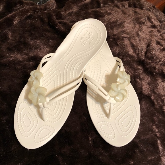 isabella flip flops wholesale